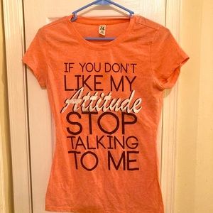 Express yourself with this pink graphic t shirt -M